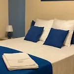 Casa Dominique צ'פאלו