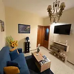 Casa Dominique * צ'פאלו
